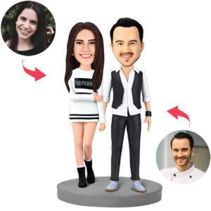 Modern couple custom bobblehead
