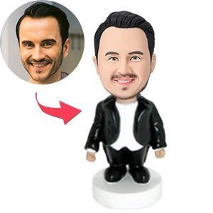 Opera singer bobblehead