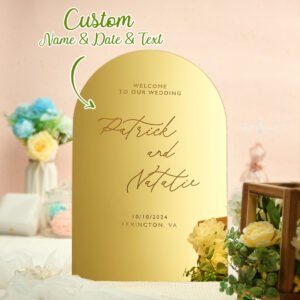 arched-gold-wedding-sign