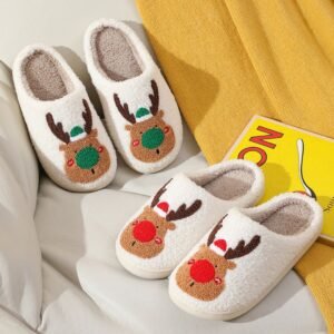 christmas-slippers-reindeer